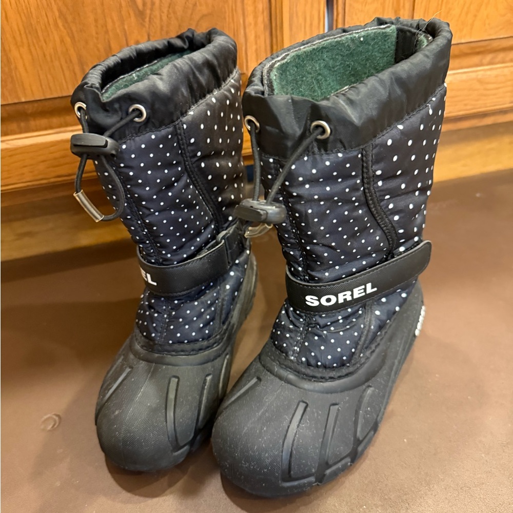 Sorel Black and White Poke Dot Winter Boots- Girls